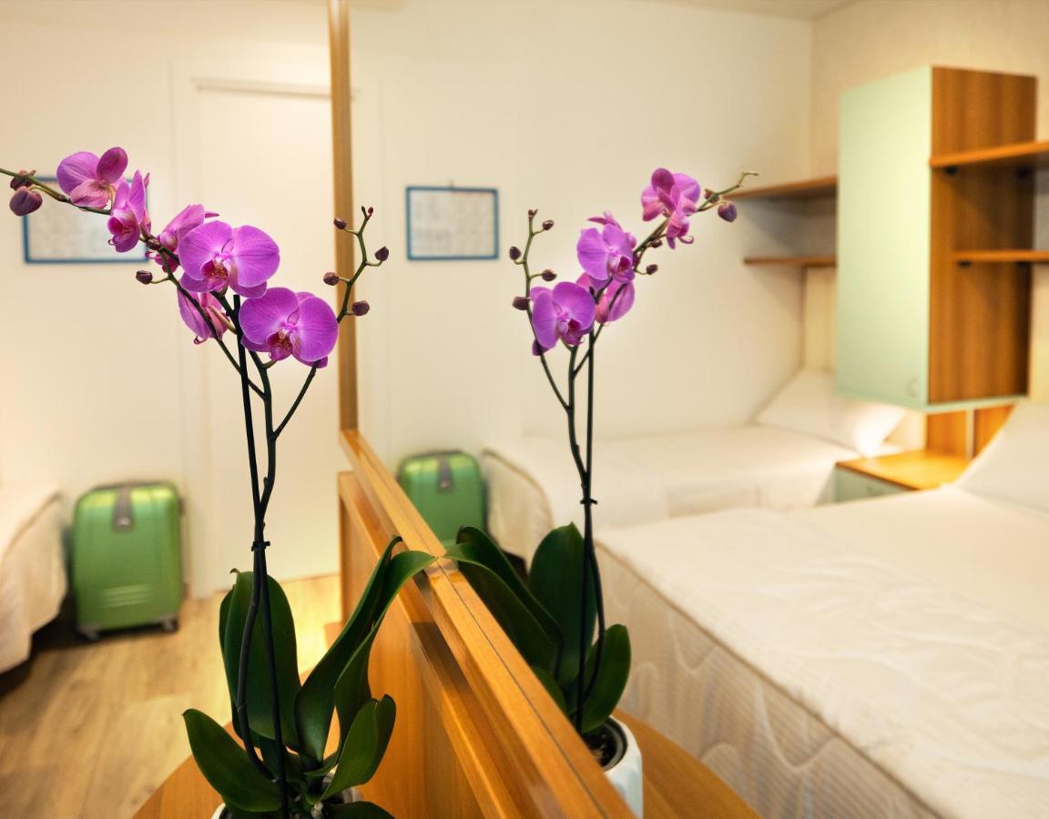 Hotel Castellucci Белларія-Іджеа-Марина Екстер'єр фото
